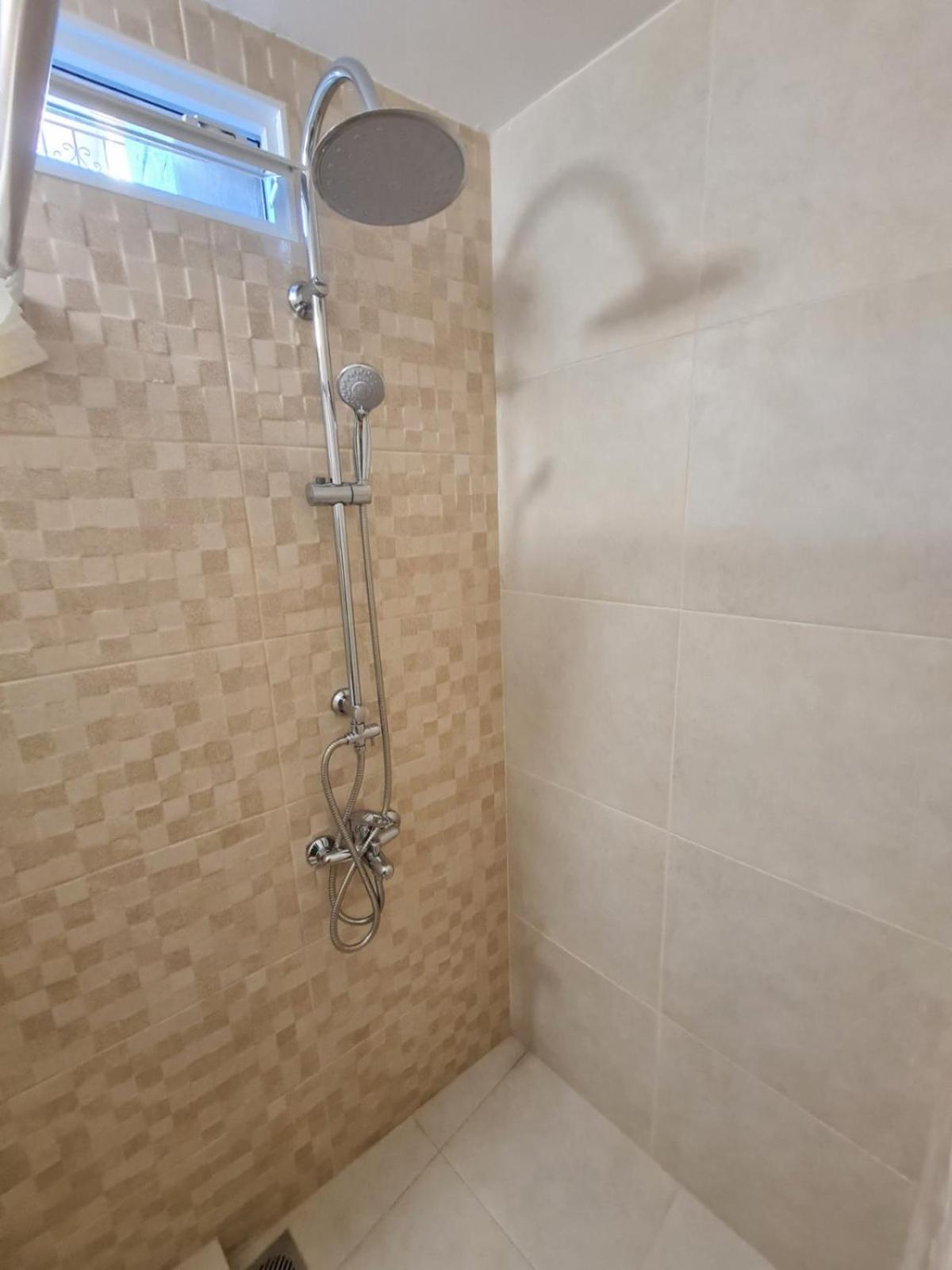 Ειδικη Προσφορα Apartment Patras Exterior photo